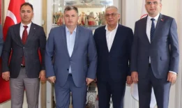 AK Parti İzmir İl Yöneticilerinden Turizm İl Müdürü Dr. Sadık Doğruer’e Övgü Dolu Sözler: Sağlıkta Da, Yerel Yönetimlerde De Başarılı