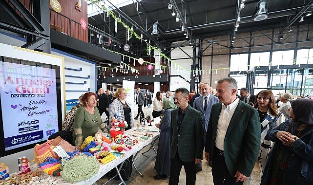 Büyükşehir’den Anneler Günü’ne renkli kutlama