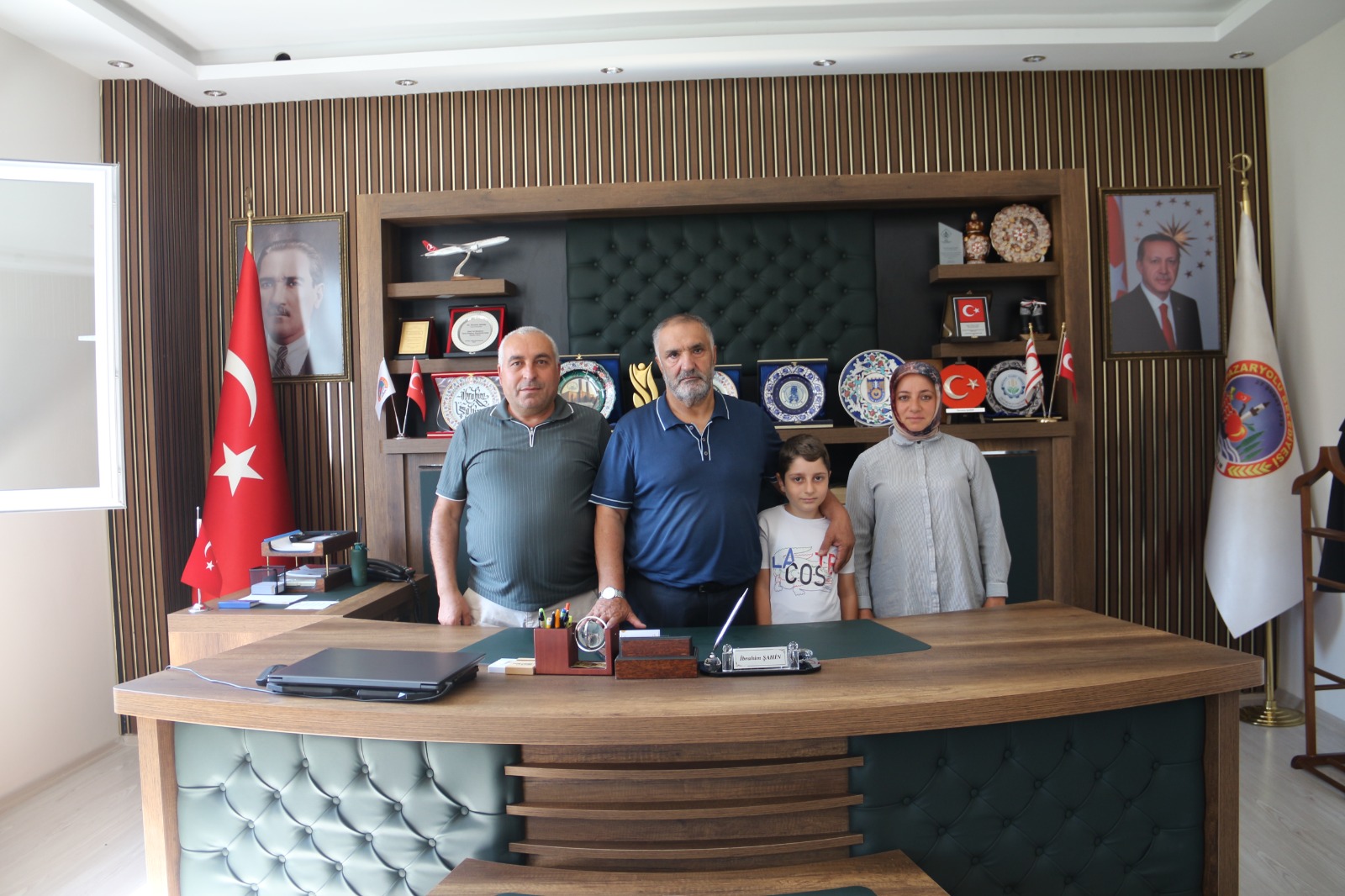 Yeni Türkiye Gazetesi Kemalpaşa Temsilcisi Ali Aydın’dan Başkan İbrahim Şahin’e Ziyaret
