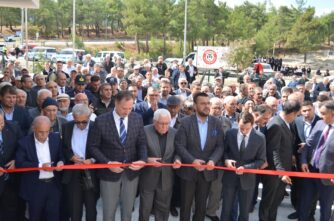 ŞEHİT MAKBULE HANIM KUR’AN KURSU VE UYGULAMA CAMİİ GÖRKEMLİ BİR TÖRENLE AÇILDI