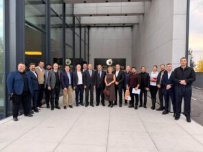 Kosova ile Ticaret Köprüleri Güçleniyor: Alman İşadamları Derneği’ne Stratejik Ziyaret