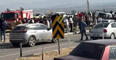MHP konvoyunda kaza! Milletvekili yaralandı, 1 kişi hayatını kaybetti
